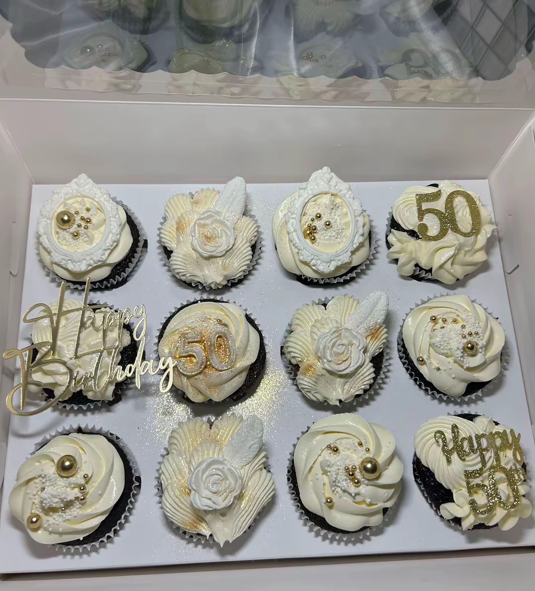 Cream and gold 50th birthday cupcakes